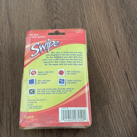 Swipe Dice & Chips! Heist Game Size 8 and up years old - Picture 2 of 2